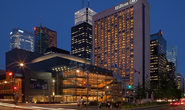 Hilton Toronto, Richmond Street West