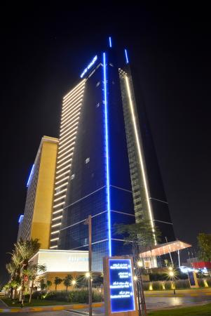 Dusit Thani, Abu Dhabi
