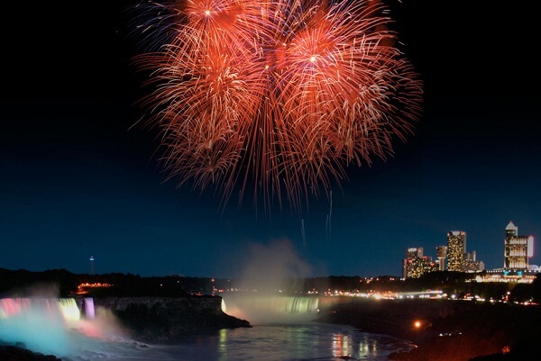 Embassy Suites by Hilton Niagara Falls Fallsview Fireworks