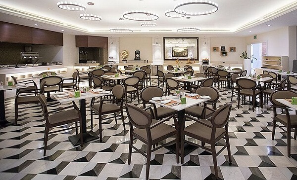 Restaurant at Elite Byblos Hotel Dubai